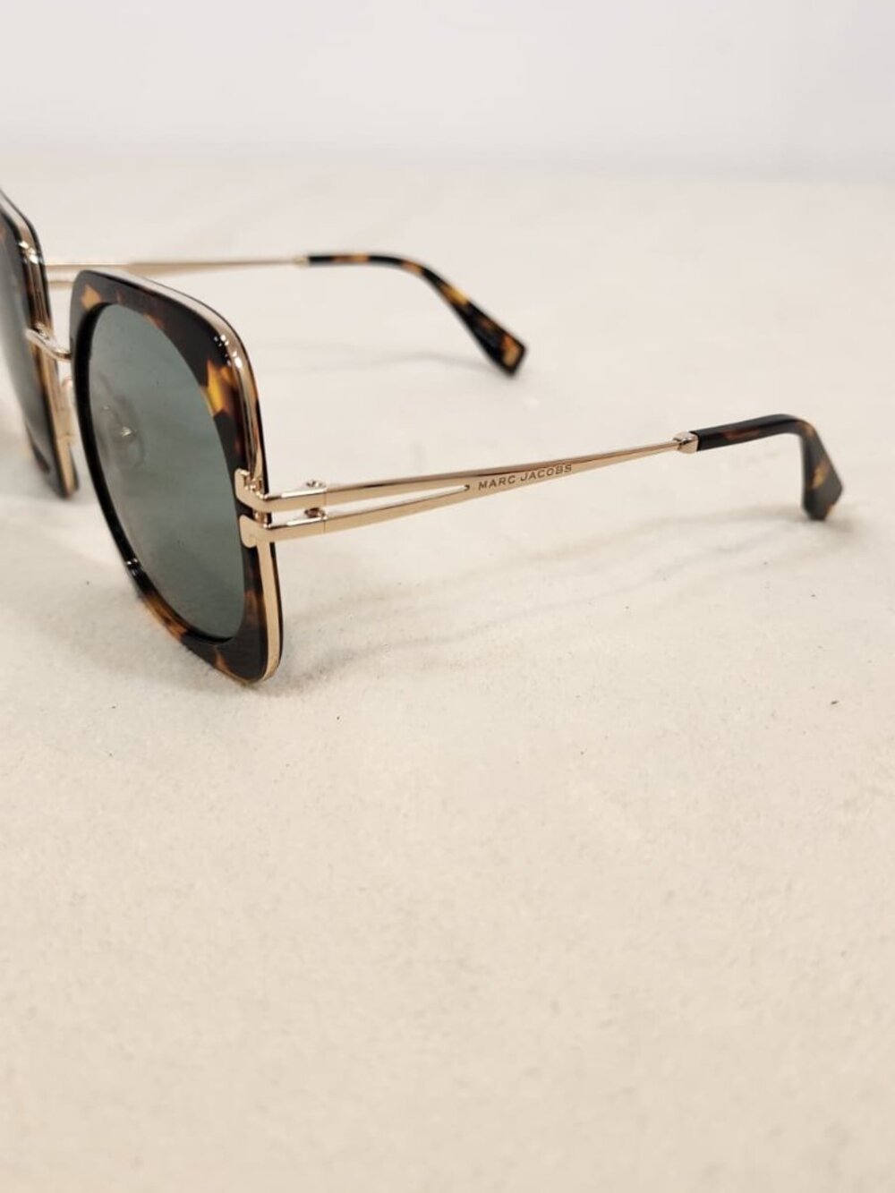 Marc Jacobs Sunglasses - Picture 2 of 7